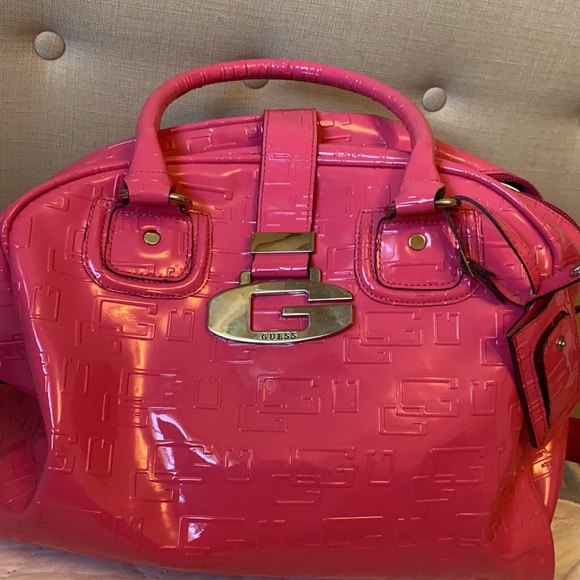 Guess Travel Bag - Picture 2 of 4